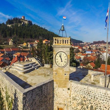 Apartmán Apartman Luka Sinj Exteriér fotografie