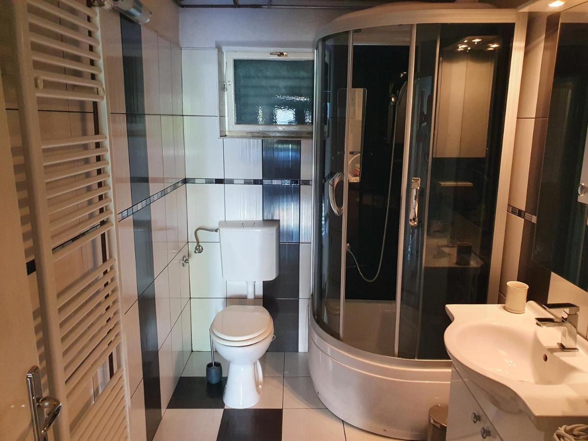 Apartmán Apartman Luka Sinj Exteriér fotografie